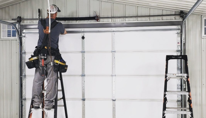 garage-door-repair-e1630931235655